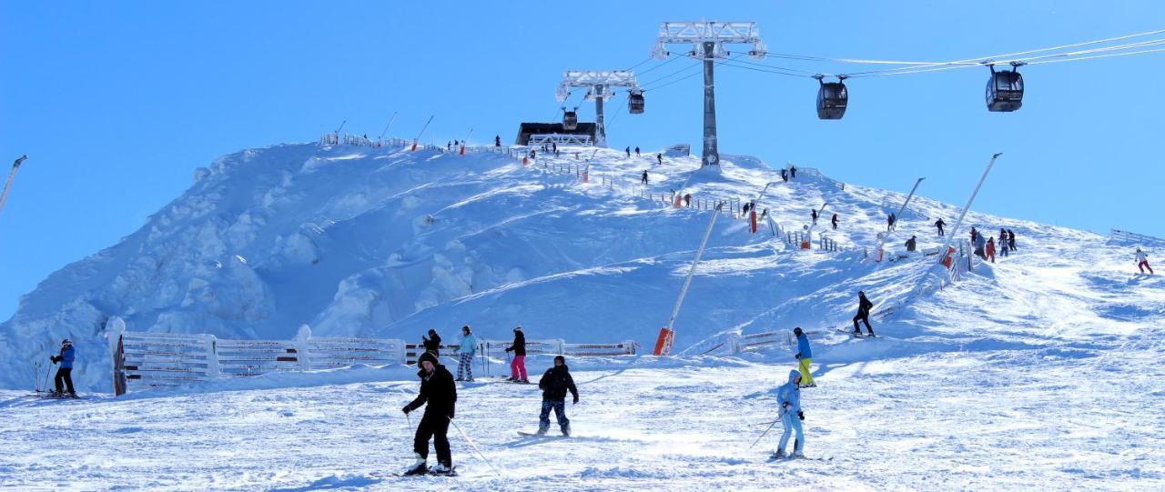 Ademi Apartments Smrečany Eksteriør billede